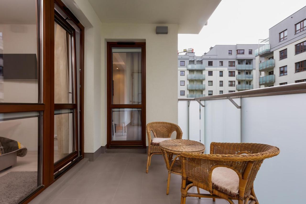 Apartments Warsaw Gieldowa 4 By Noclegi Renters Bagian luar foto