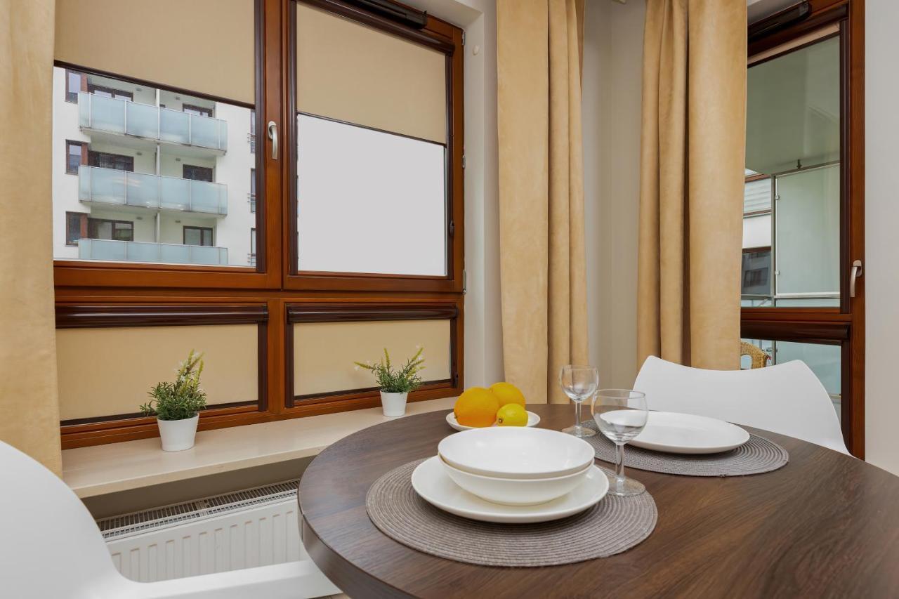 Apartments Warsaw Gieldowa 4 By Noclegi Renters Bagian luar foto
