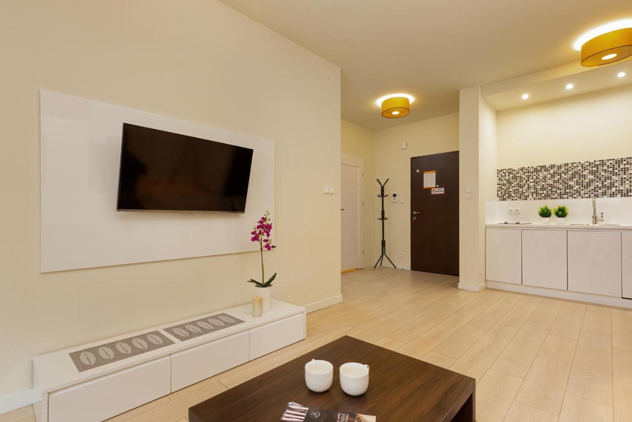Apartments Warsaw Gieldowa 4 By Noclegi Renters Bagian luar foto