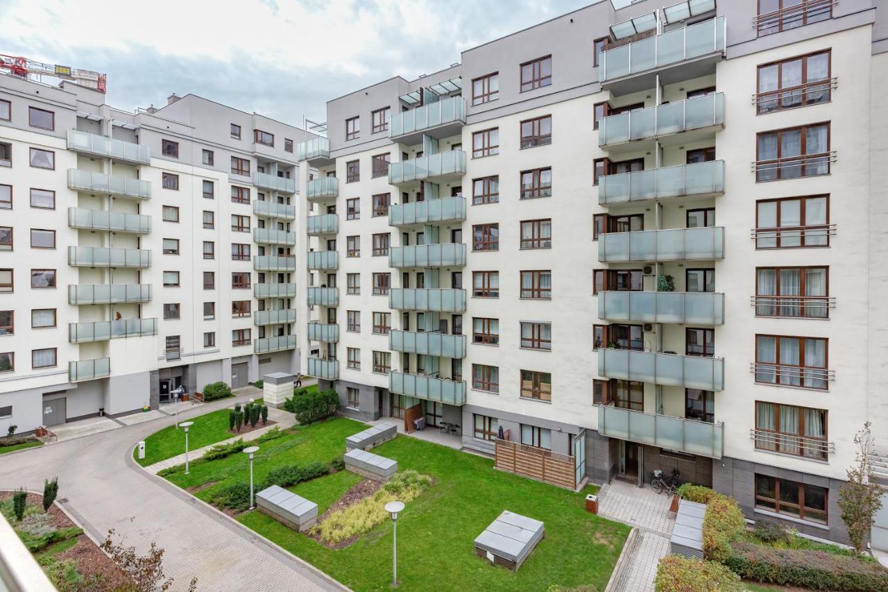 Apartments Warsaw Gieldowa 4 By Noclegi Renters Bagian luar foto