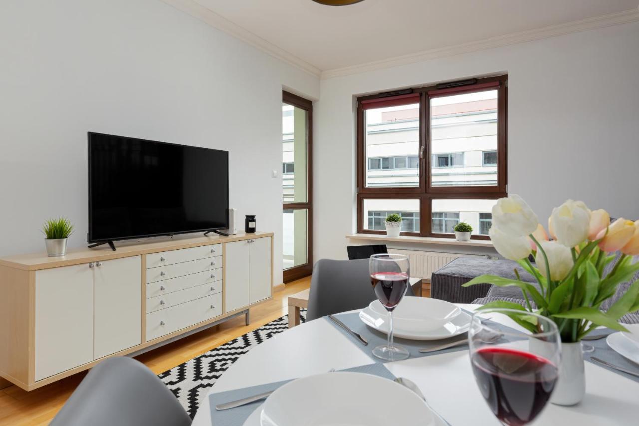 Apartments Warsaw Gieldowa 4 By Noclegi Renters Bagian luar foto